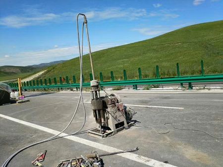 铜仁公路地基基础注浆加固